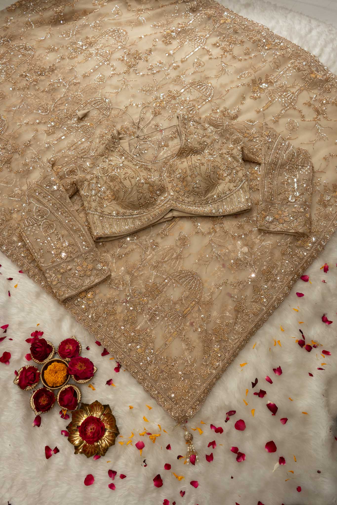 Premium Net Jhumka Floral Jaal Saree