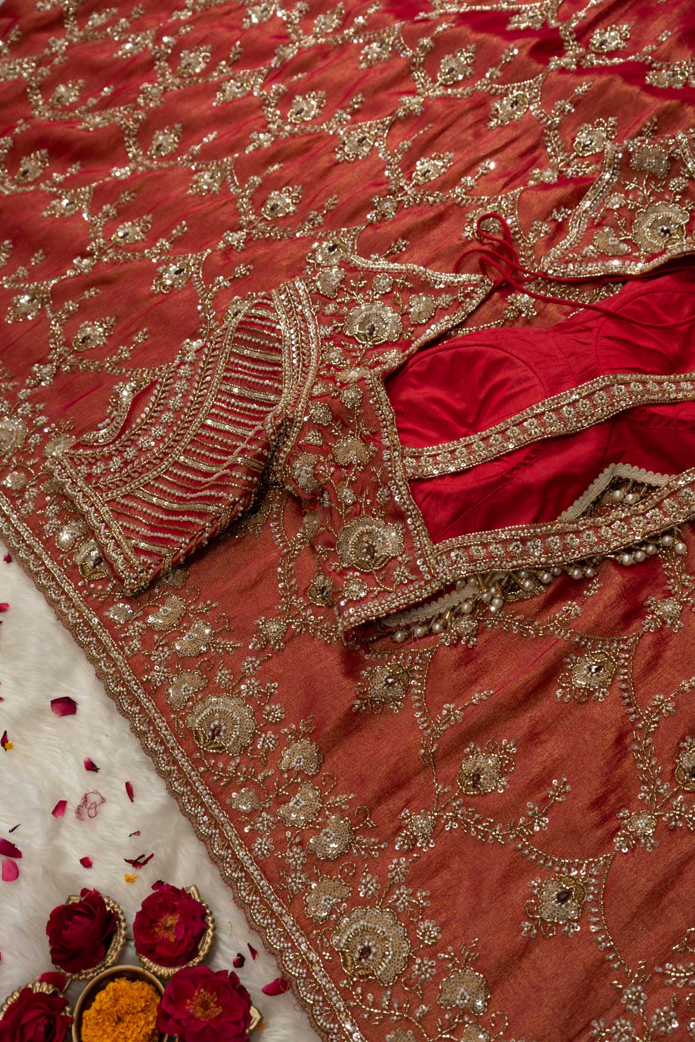 Tissue Silk Regal Floral Jaal Saree