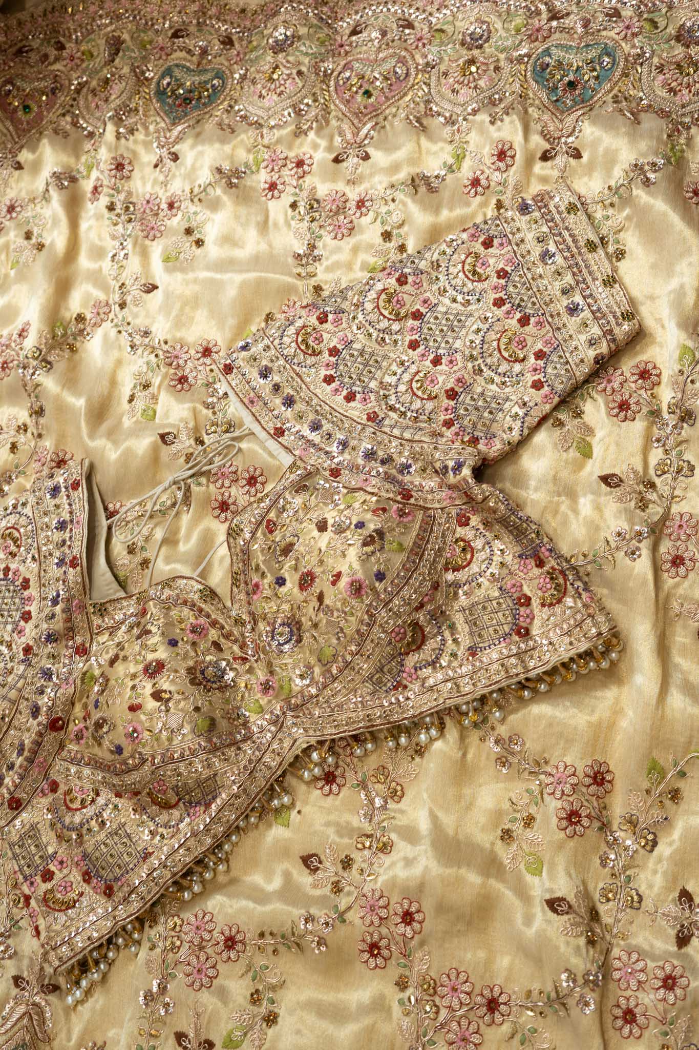 Tissue Silk Heart-Border Jaal Saree