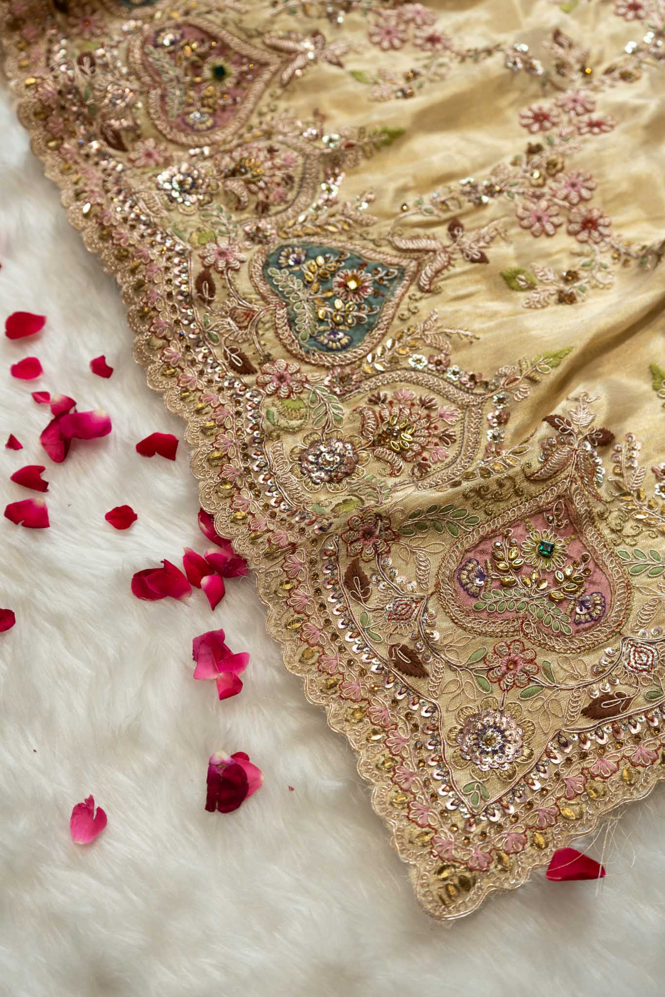 Tissue Silk Heart-Border Jaal Saree