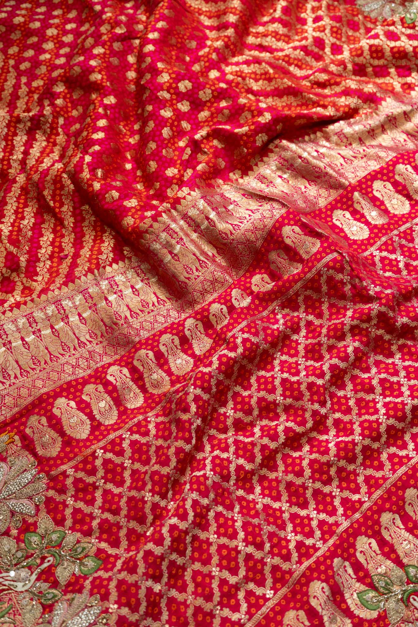 Khaddi Georgette Floral & Figurine Saree