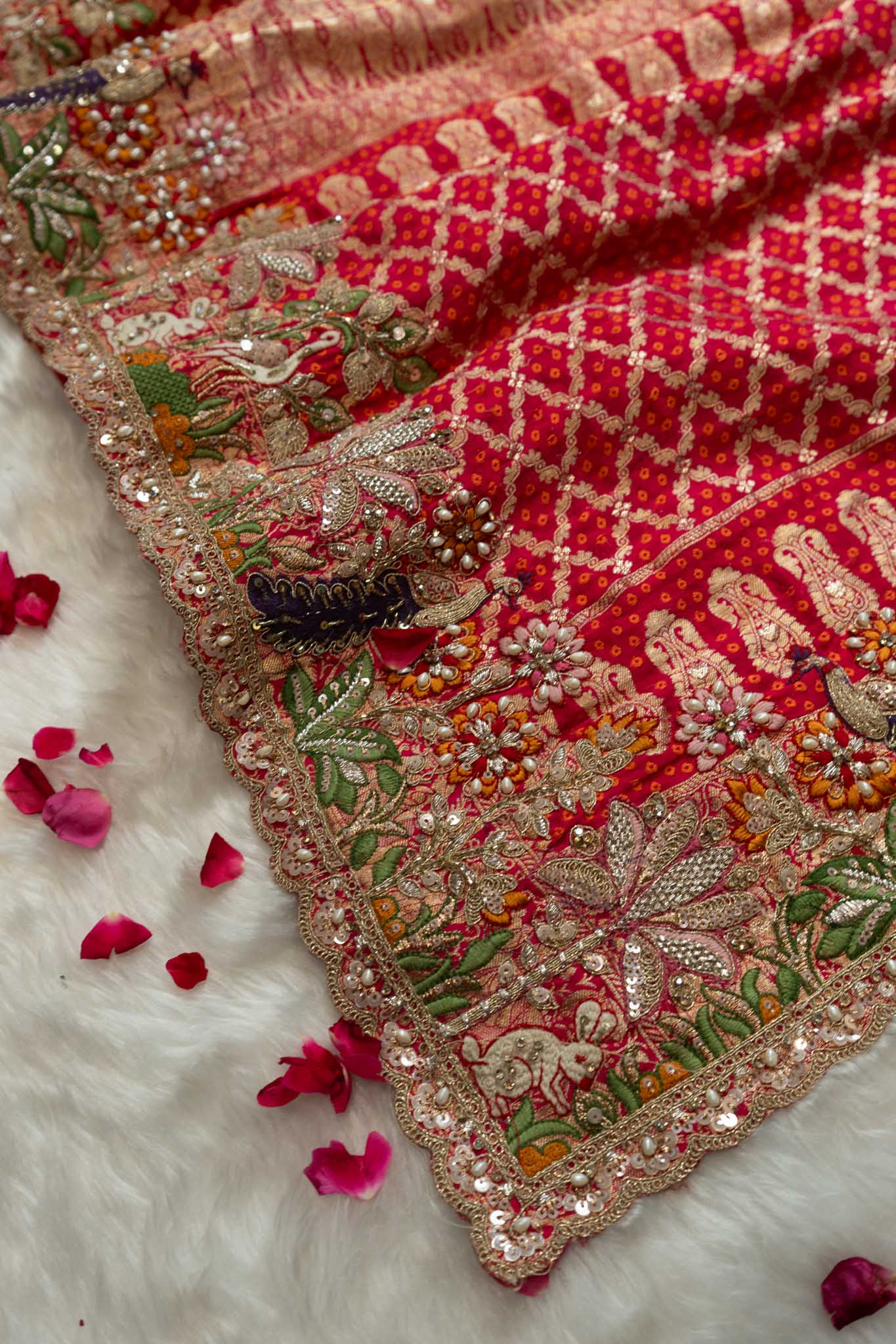 Khaddi Georgette Floral & Figurine Saree